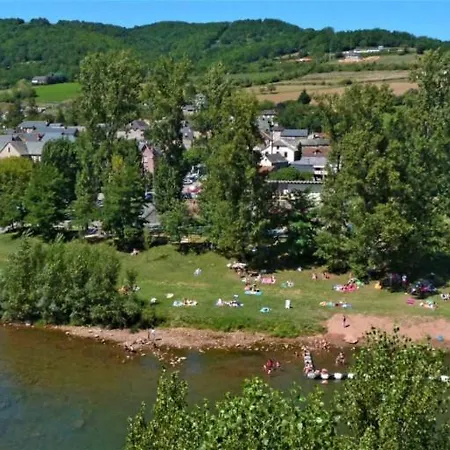 Semesterbostad La Grange Du Lucimond